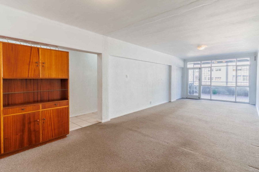 To Let 1 Bedroom Property for Rent in Mouille Point Western Cape